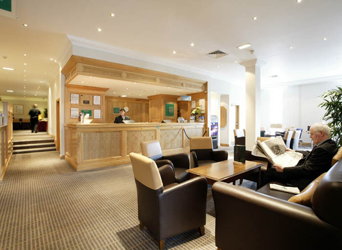 Holiday Inn Leeds-Wakefield M1 Jct40, An Ihg Hotel Интерьер фото